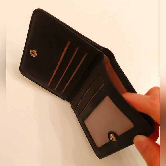 Miniso Bifold Wallet - Picture 2 of 3